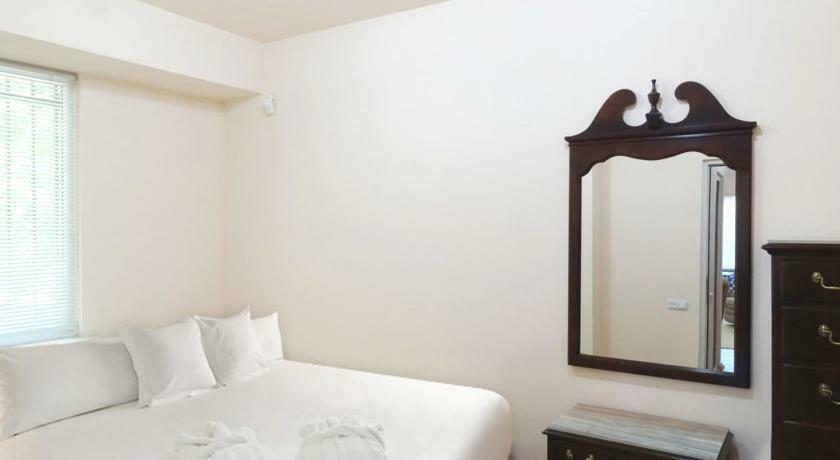 Apartment In The Center Of Yerevan By The Republic Square ภายนอก รูปภาพ